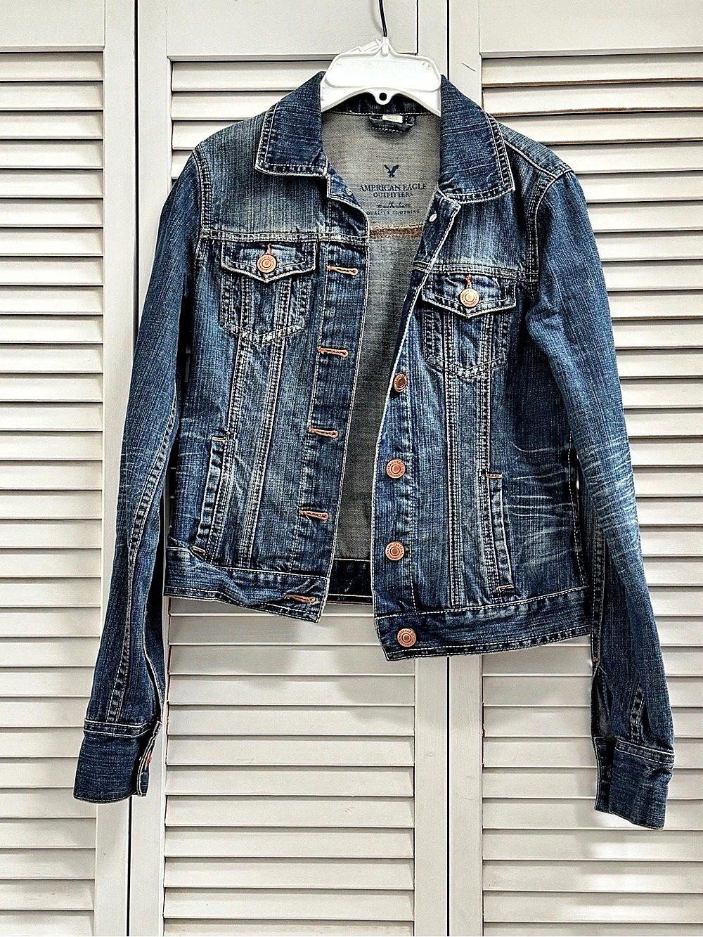 American Eagle Outfitters Denim Jean Jacket in Blue Size XS Like New